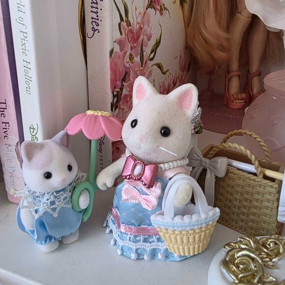Calico Critters Cat Lot - Picture 1 of 1